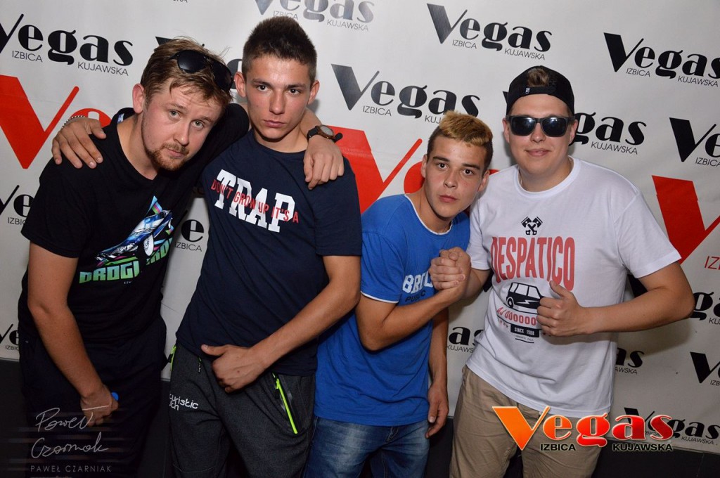 Szalona noc w klubie Vegas w Izbicy Kuj.