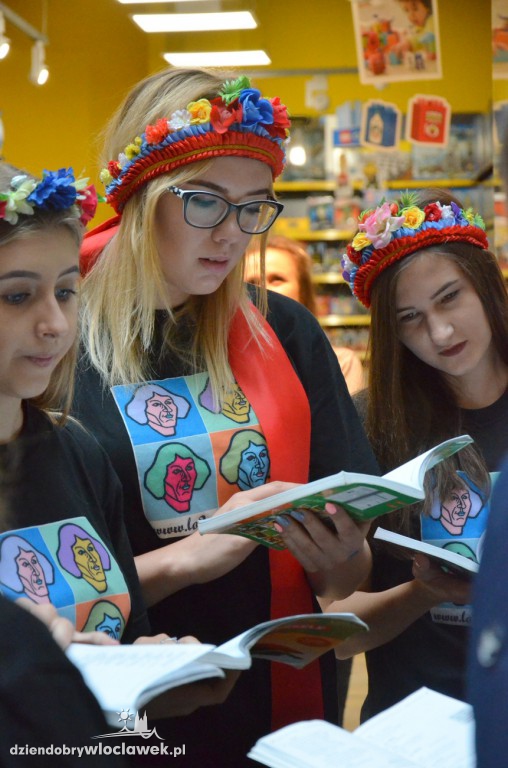 Czytanie 'Wesela' we Wzorcowni