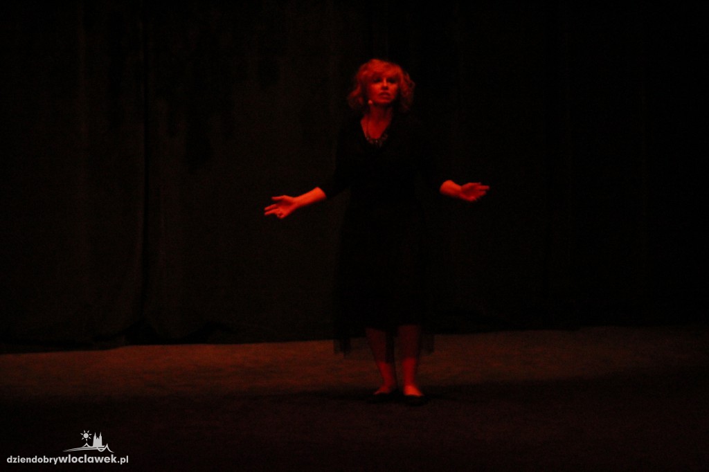 Narodowe Czytanie 'Wesela' w Teatrze