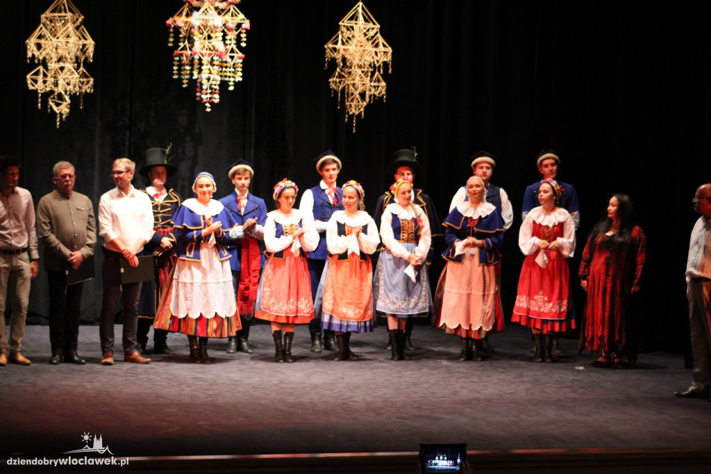 Narodowe Czytanie 'Wesela' w Teatrze