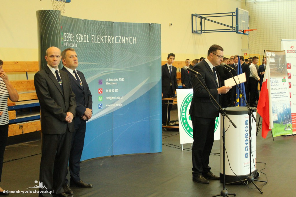 Rozpoczęcie roku ZSEl we Włocławku