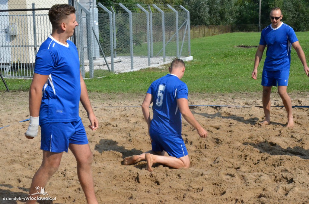 Siatkówka plażowa strażaków
