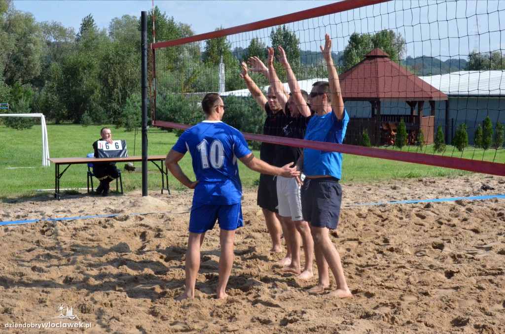Siatkówka plażowa strażaków