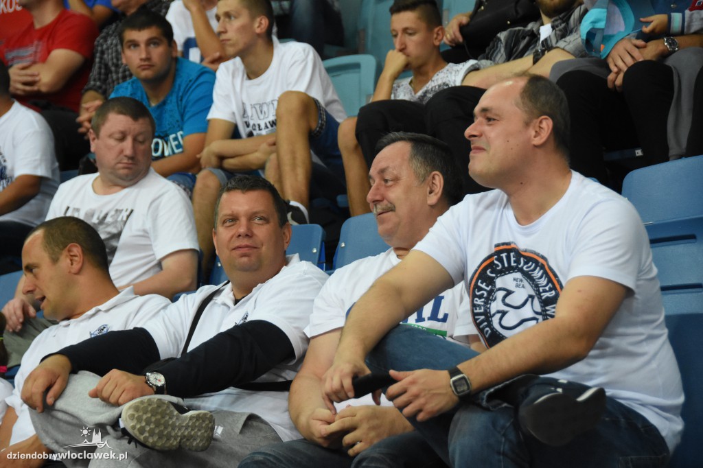 KBC 2017: Kibice na meczu Anwil-Dolphins