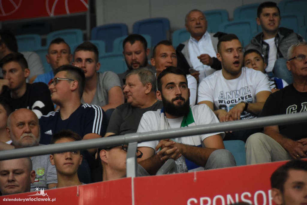 KBC 2017: Kibice na meczu Anwil-Dolphins