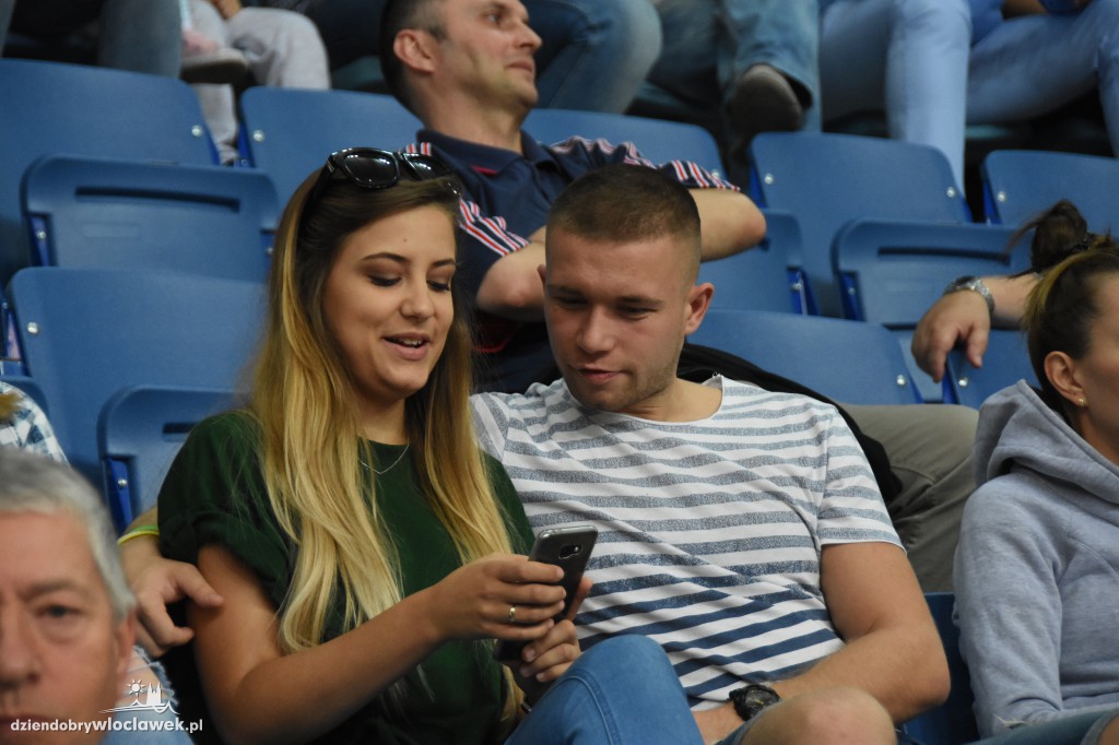KBC 2017: Kibice na meczu Anwil-Dolphins