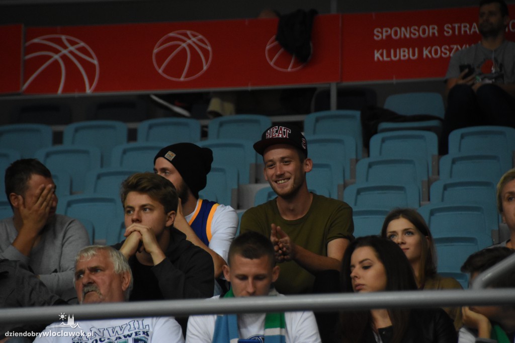 KBC 2017: Kibice na meczu Anwil-Dolphins