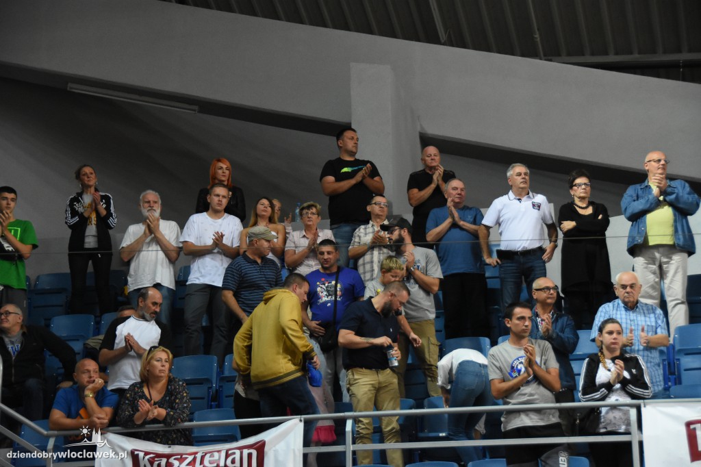 KBC 2017: Kibice na meczu Anwil-Dolphins
