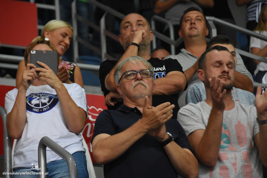 KBC 2017: Kibice na meczu Anwil-Dolphins