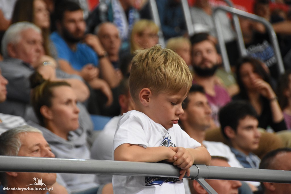 KBC 2017: Kibice na meczu Anwil-Dolphins