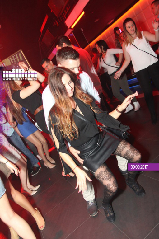 Sobotnia noc w klubie Million przy Ogniowej