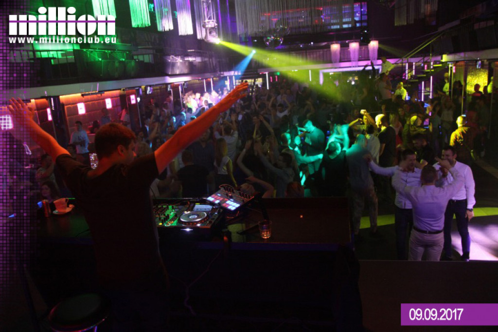Sobotnia noc w klubie Million przy Ogniowej