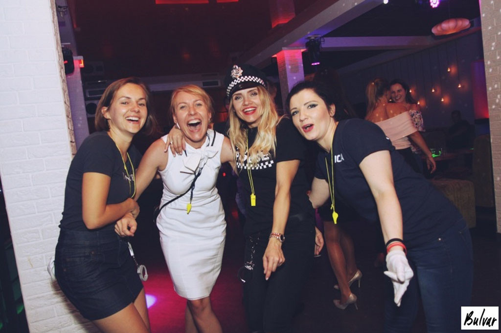 Million: Sobotnia noc w sali Bulvar