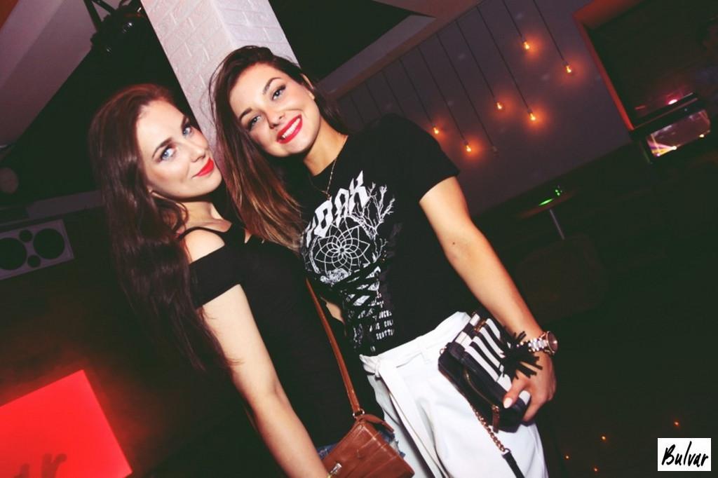Million: Sobotnia noc w sali Bulvar