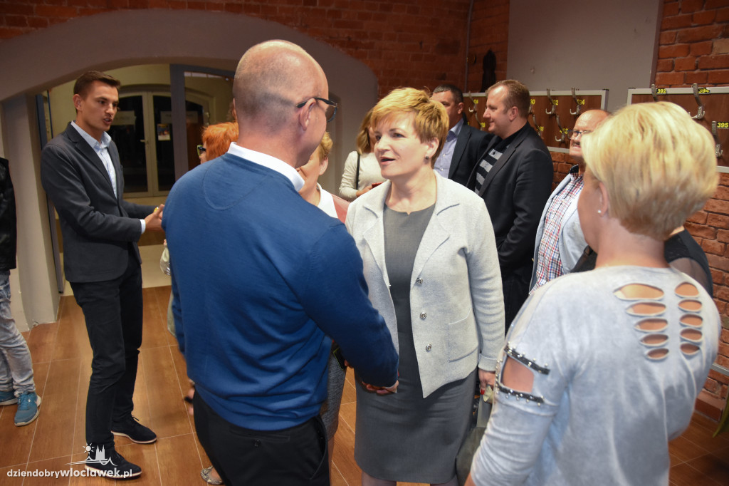 Debata PO o zmianach w oświacie