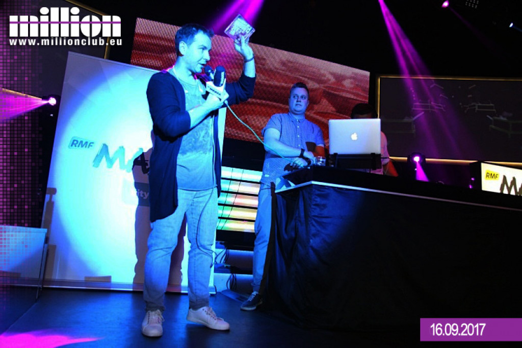 Sobotnia impreza w klubie Million