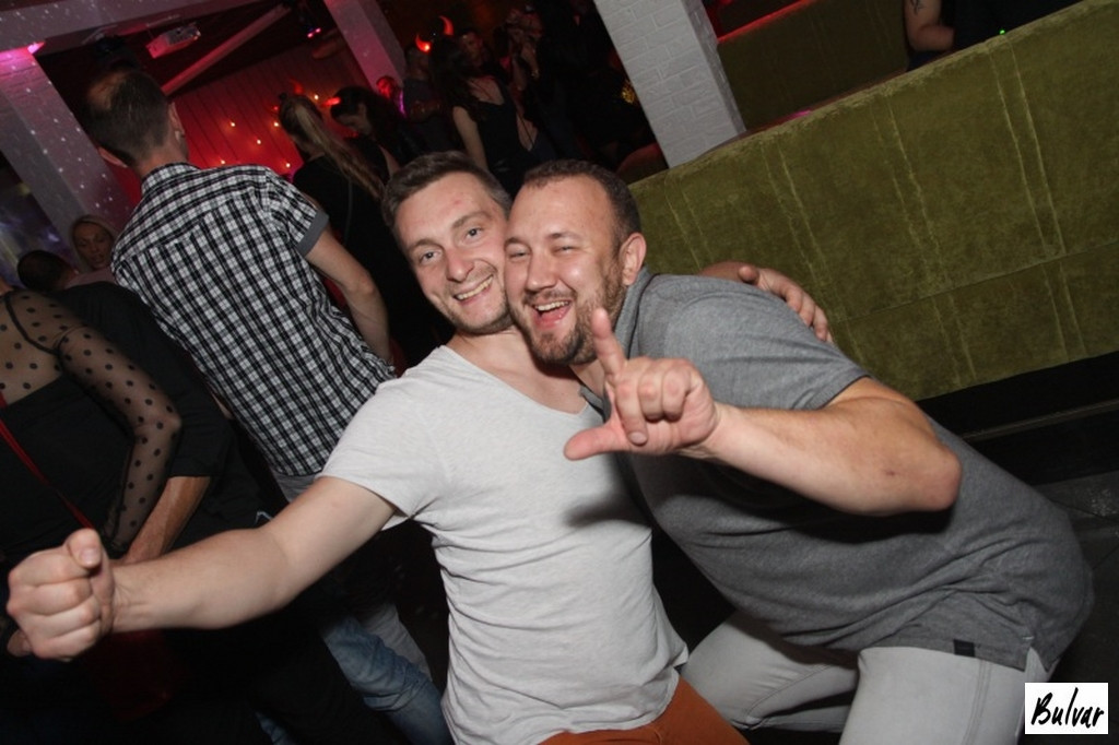 Million: Sobotnia noc w sali Bulvar