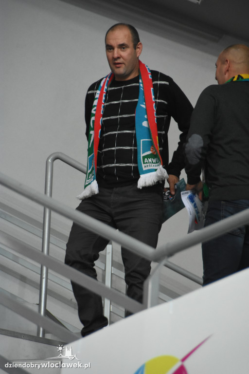 Kibice na meczu o Superpuchar Polski