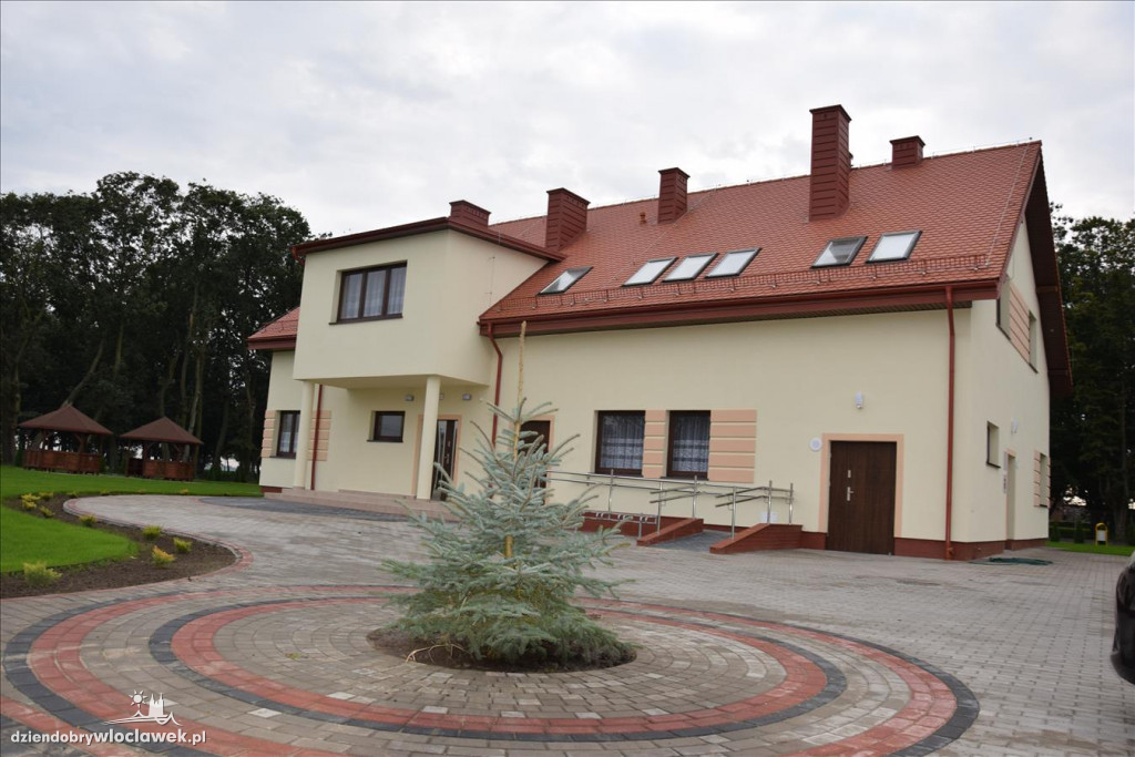 Nowe Domy Dziecka w Lubieniu Kuj.