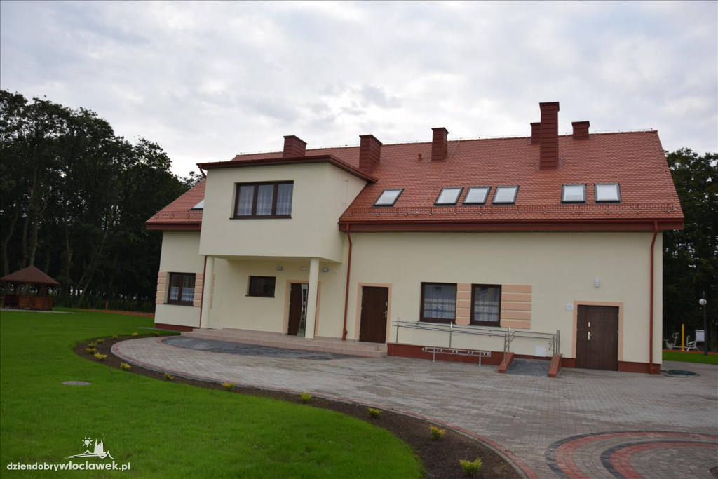 Nowe Domy Dziecka w Lubieniu Kuj.