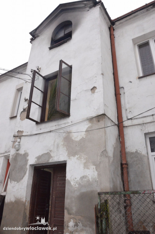Kamienica przy ul. Cyganka po pożarze