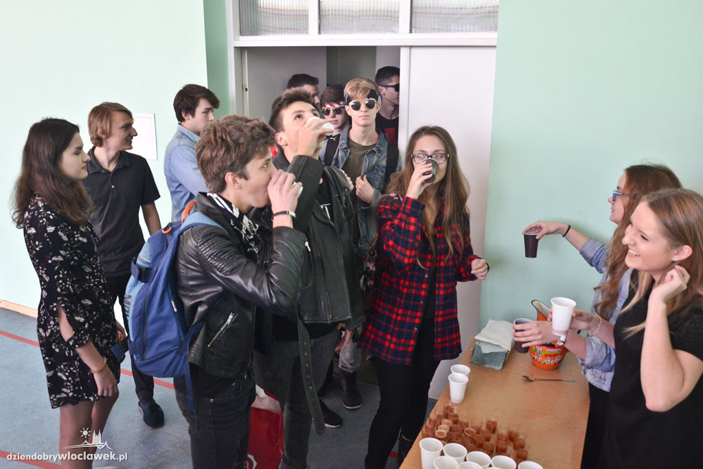 Otrzęsiny klas pierwszych w LZK
