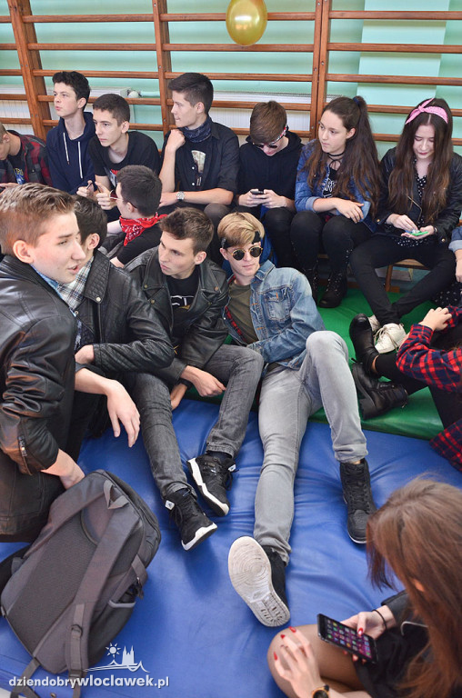 Otrzęsiny klas pierwszych w LZK