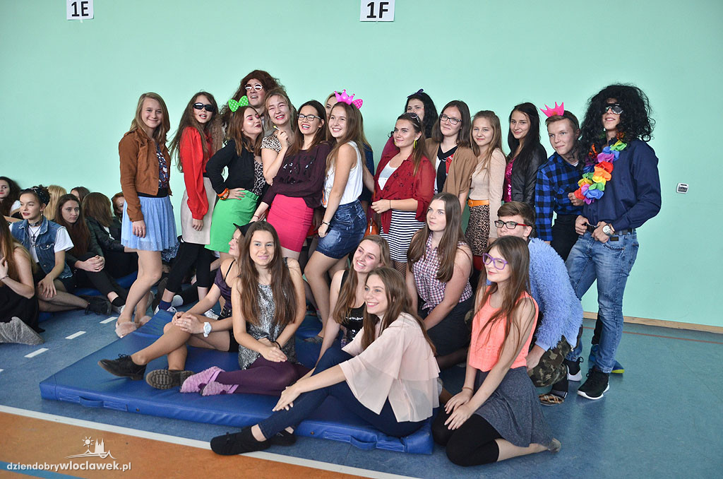 Otrzęsiny klas pierwszych w LZK