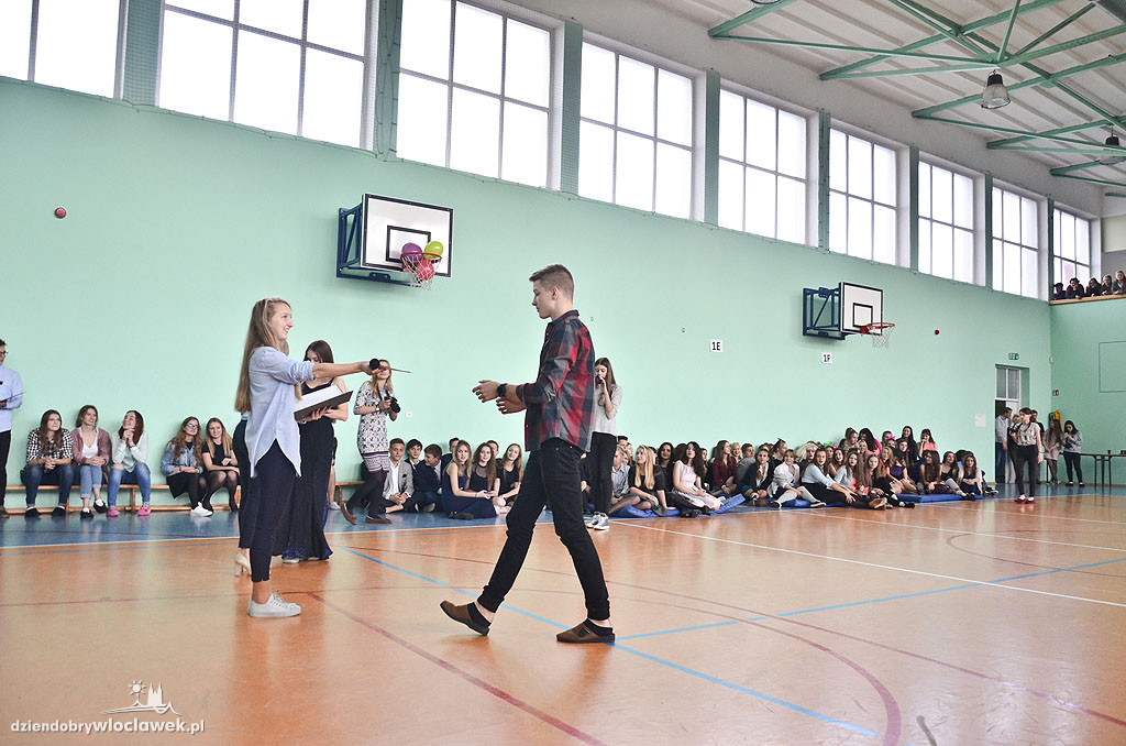 Otrzęsiny klas pierwszych w LZK