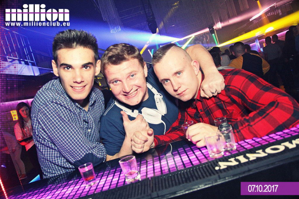 Sobotnia impreza w klubie Million
