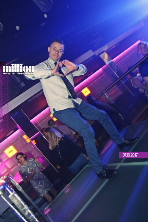 Sobotnia impreza w klubie Million