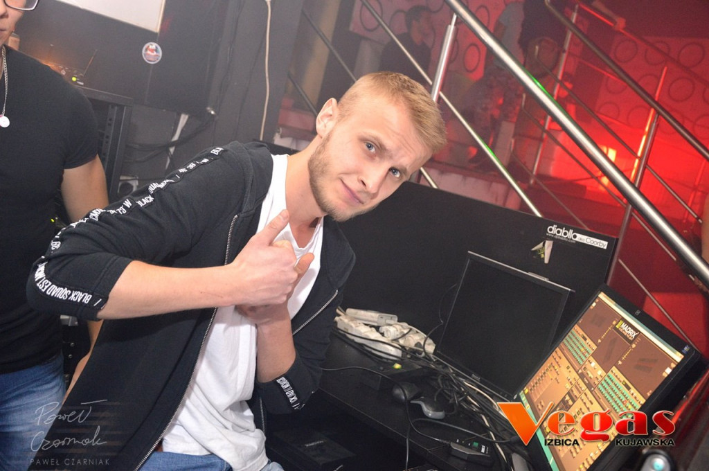 Weekendowe szaleństwo w klubie Vegas