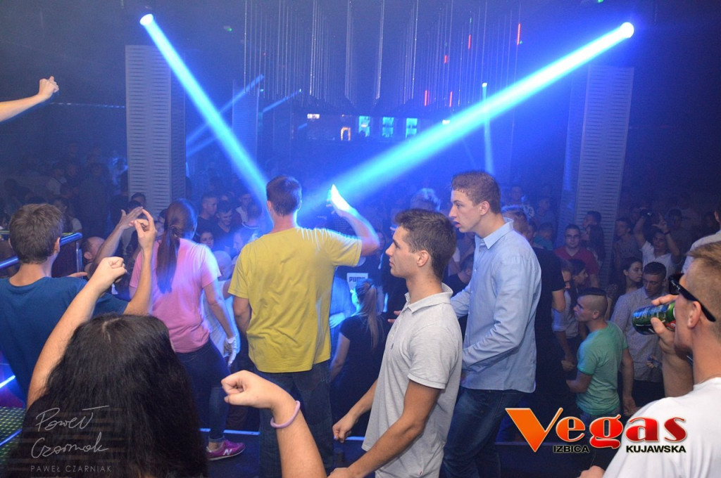 Weekendowe szaleństwo w klubie Vegas