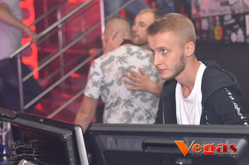 Weekendowe szaleństwo w klubie Vegas