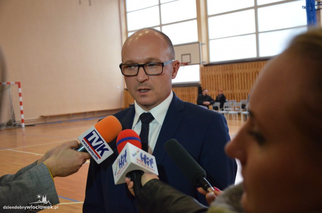 Otwarcie boiska sportowego przy SP 2