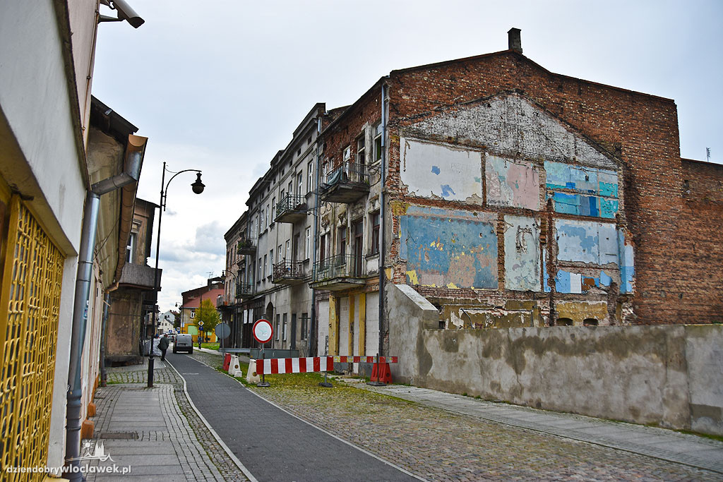 Budynek Tumska 11 do rozbiórki