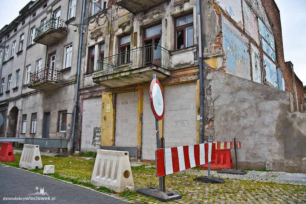 Budynek Tumska 11 do rozbiórki