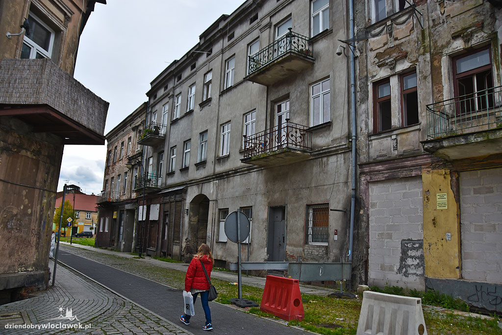 Budynek Tumska 11 do rozbiórki