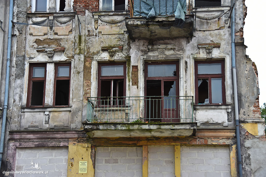 Budynek Tumska 11 do rozbiórki