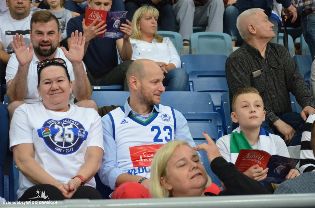 Włocławscy kibice na meczu Anwil vs Rosa