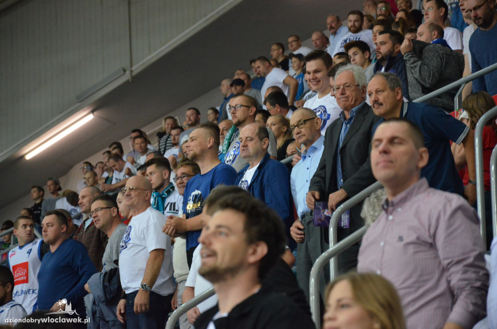 Włocławscy kibice na meczu Anwil vs Rosa
