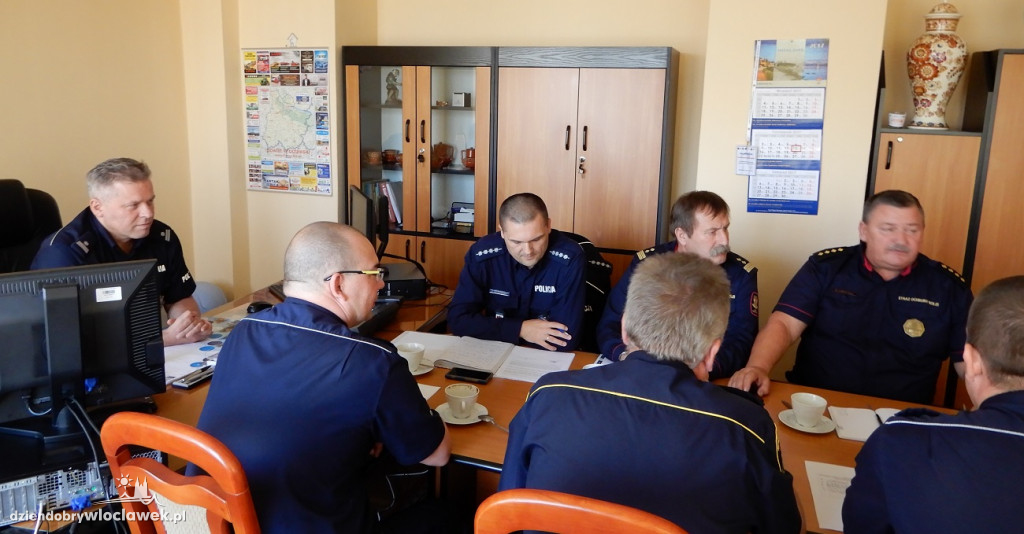 Policjanci rozmawiali o bezpieczeństwie