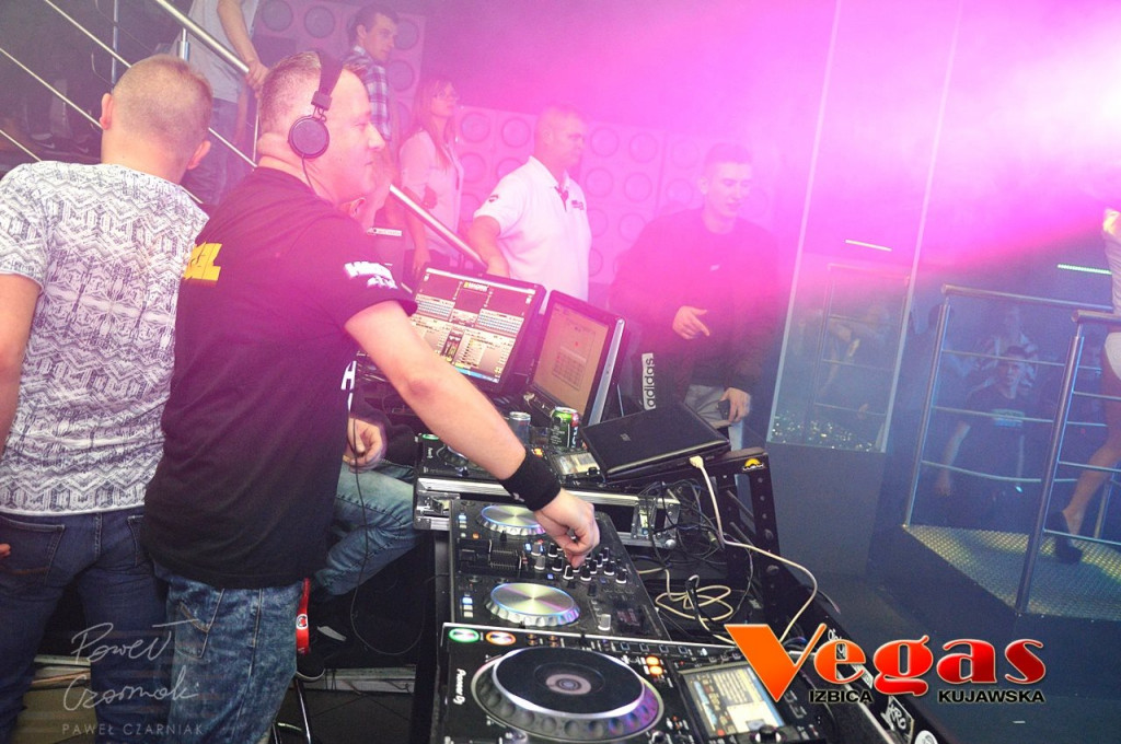 DJ Hazel w klubie Vegas w Izbicy Kuj.
