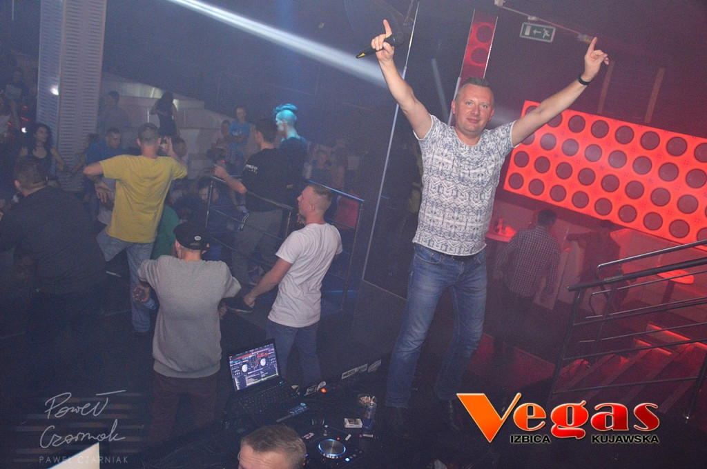 DJ Hazel w klubie Vegas w Izbicy Kuj.