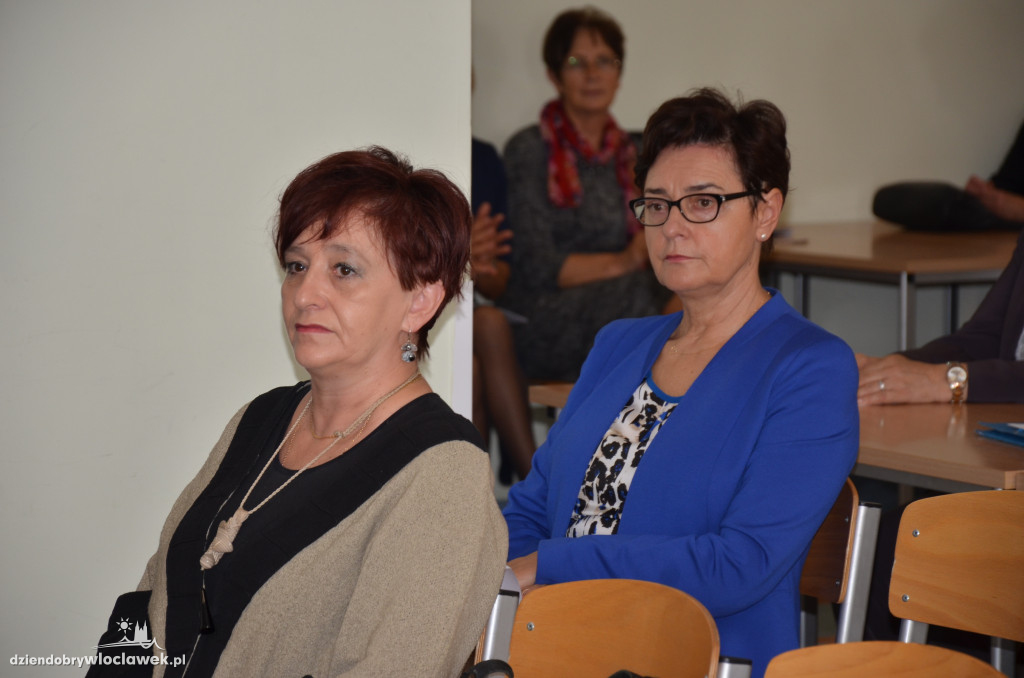 Studenci - seniorzy rozpoczęli rok