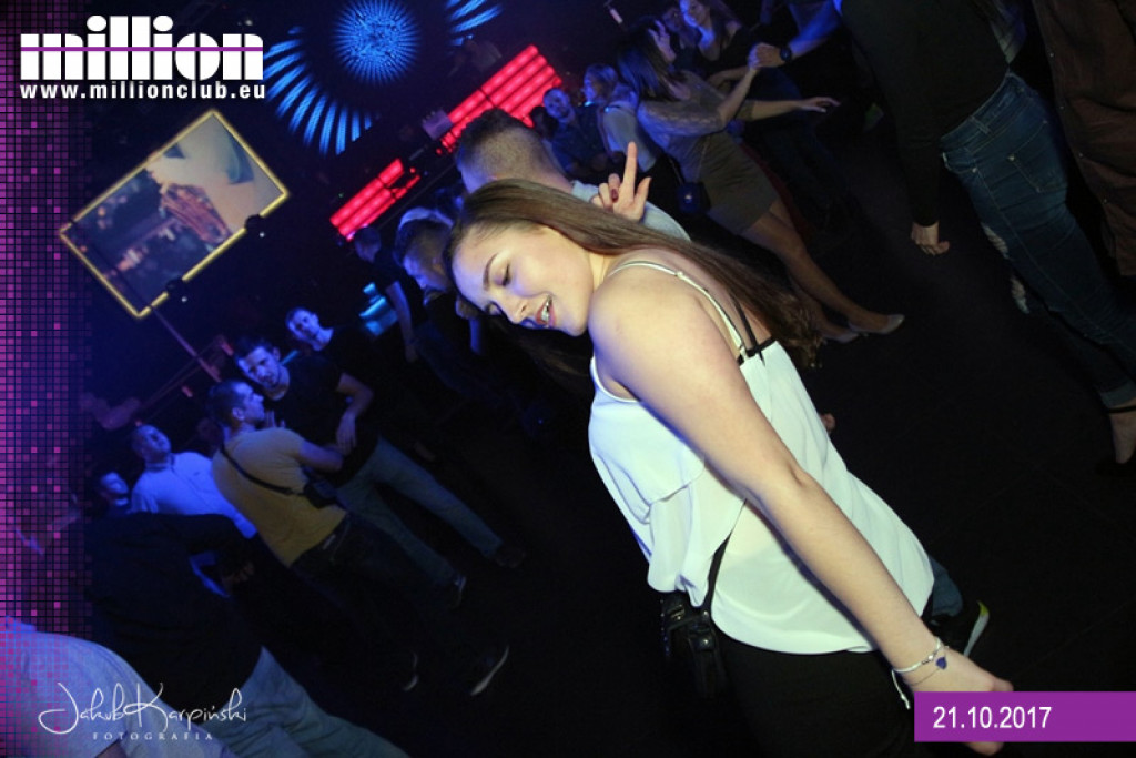 Szalona sobotnia noc w klubie Million