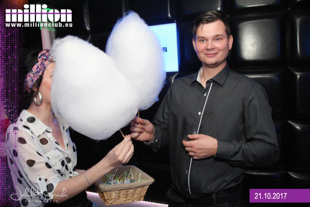 Szalona sobotnia noc w klubie Million