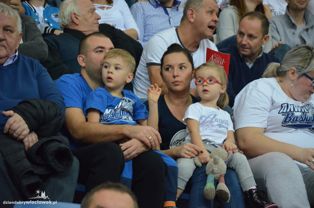 Kibice na meczu Anwil - Czarni Słupsk