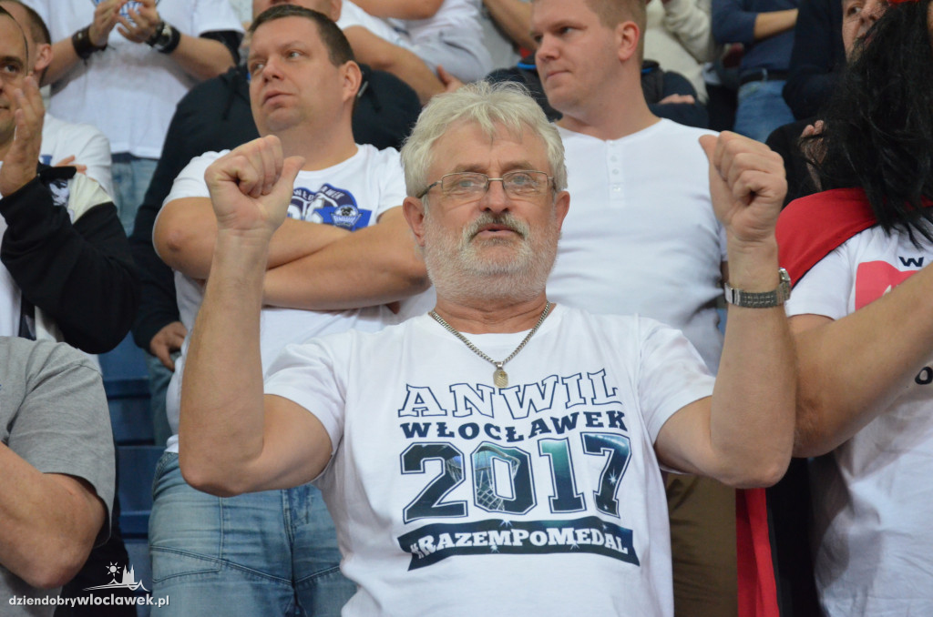 Kibice na meczu Anwil - Czarni Słupsk