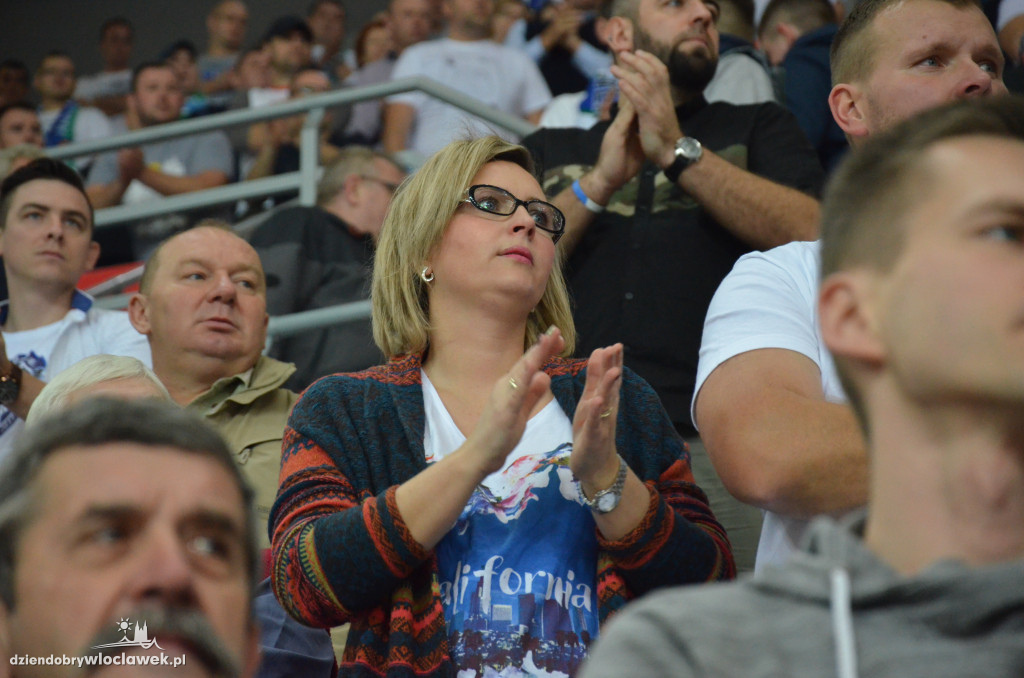 Kibice na meczu Anwil - Czarni Słupsk